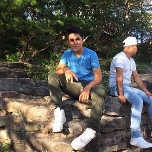 Meet your Posher, Cesar